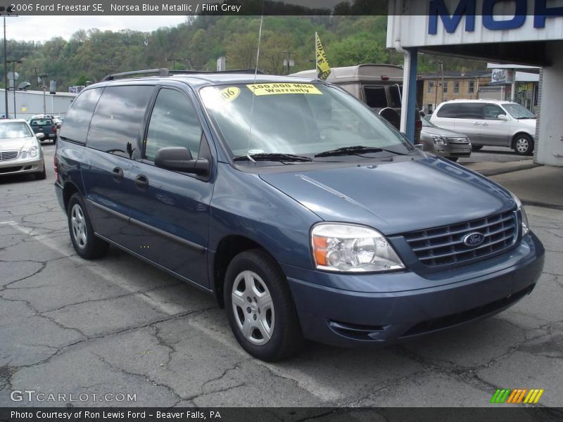 Norsea Blue Metallic / Flint Grey 2006 Ford Freestar SE