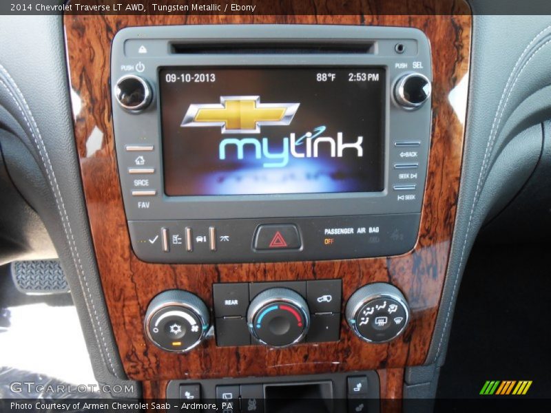Tungsten Metallic / Ebony 2014 Chevrolet Traverse LT AWD