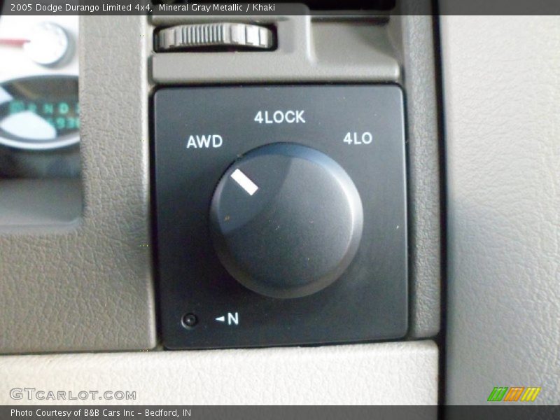 Mineral Gray Metallic / Khaki 2005 Dodge Durango Limited 4x4