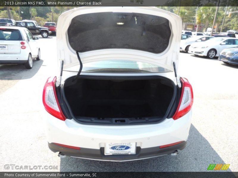 White Platinum / Charcoal Black 2013 Lincoln MKS FWD