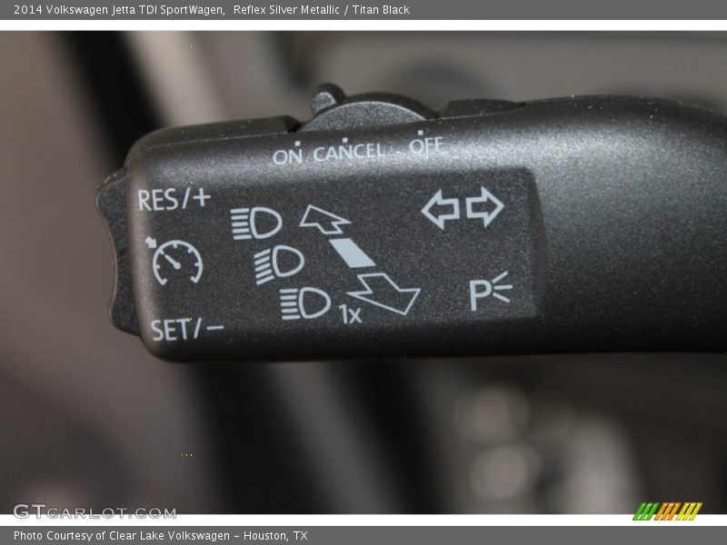Controls of 2014 Jetta TDI SportWagen