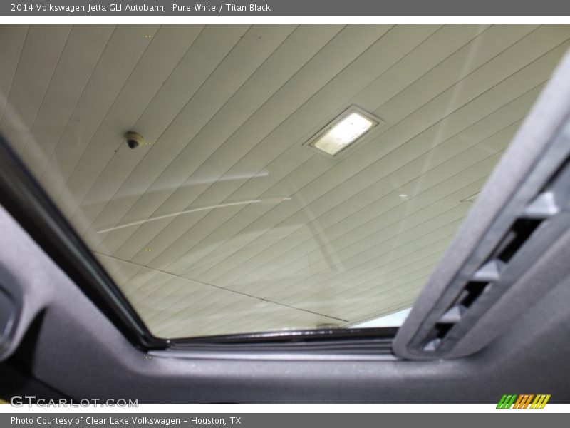 Pure White / Titan Black 2014 Volkswagen Jetta GLI Autobahn