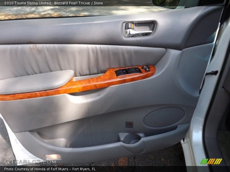 Blizzard Pearl Tricoat / Stone 2010 Toyota Sienna Limited