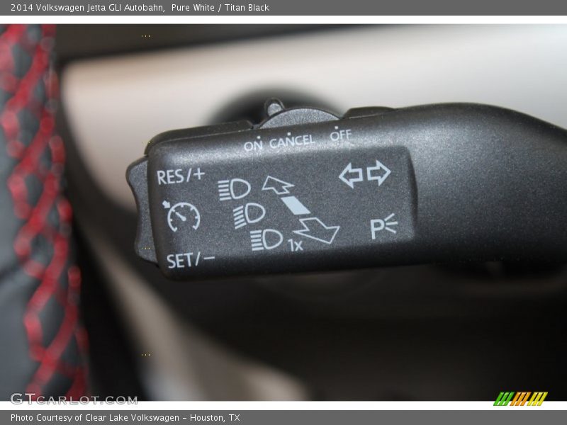 Pure White / Titan Black 2014 Volkswagen Jetta GLI Autobahn