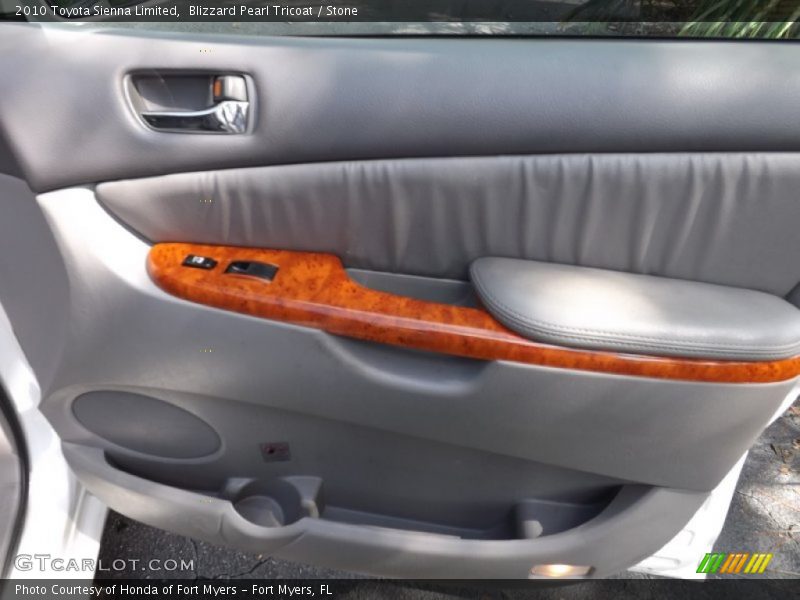 Blizzard Pearl Tricoat / Stone 2010 Toyota Sienna Limited