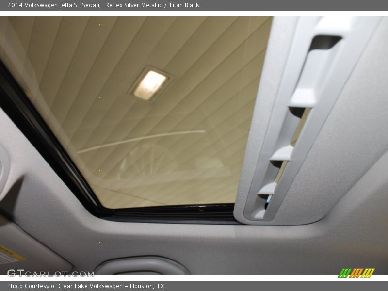 Reflex Silver Metallic / Titan Black 2014 Volkswagen Jetta SE Sedan