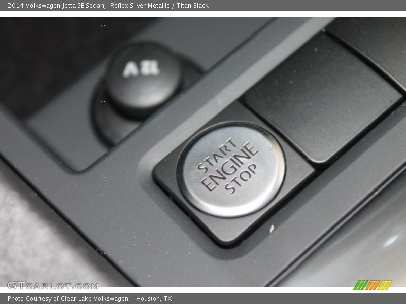 Reflex Silver Metallic / Titan Black 2014 Volkswagen Jetta SE Sedan