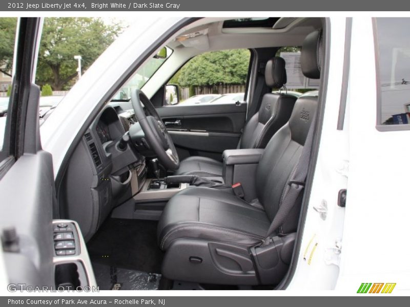 Bright White / Dark Slate Gray 2012 Jeep Liberty Jet 4x4