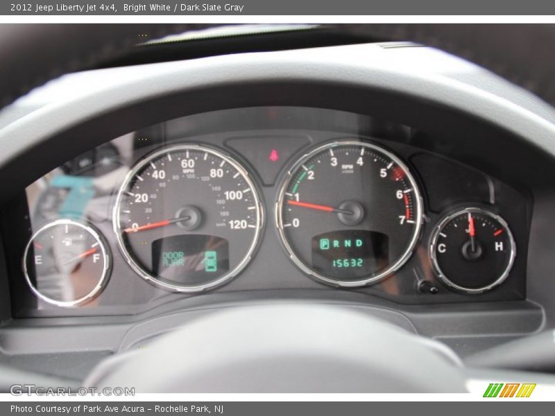 Bright White / Dark Slate Gray 2012 Jeep Liberty Jet 4x4