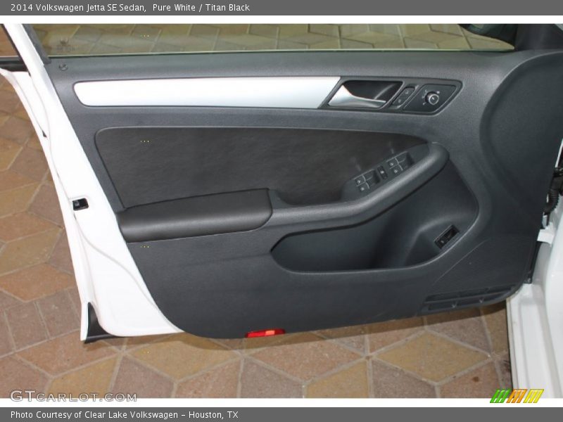 Pure White / Titan Black 2014 Volkswagen Jetta SE Sedan