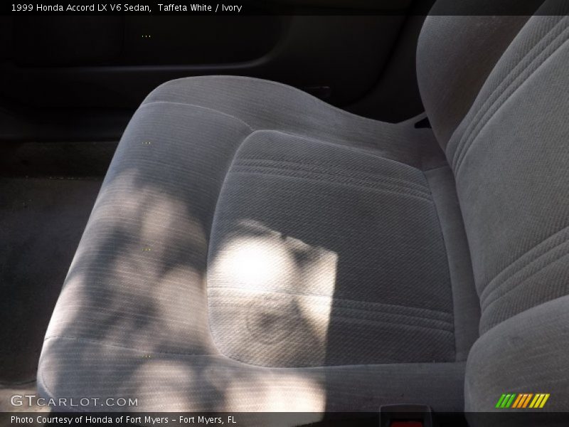 Taffeta White / Ivory 1999 Honda Accord LX V6 Sedan