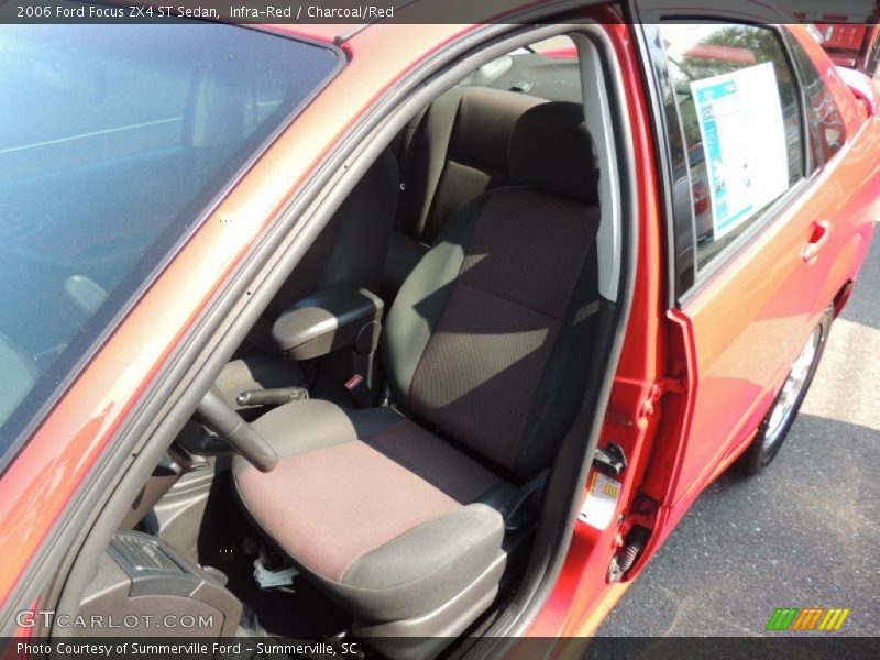 Infra-Red / Charcoal/Red 2006 Ford Focus ZX4 ST Sedan