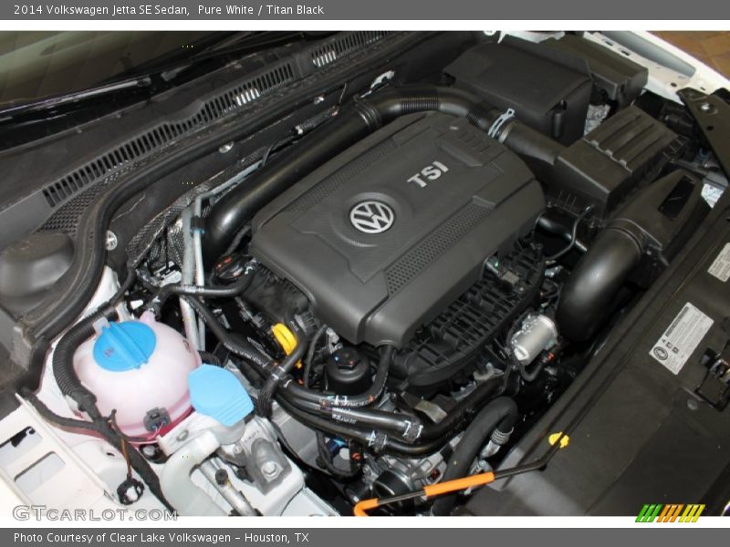 Pure White / Titan Black 2014 Volkswagen Jetta SE Sedan