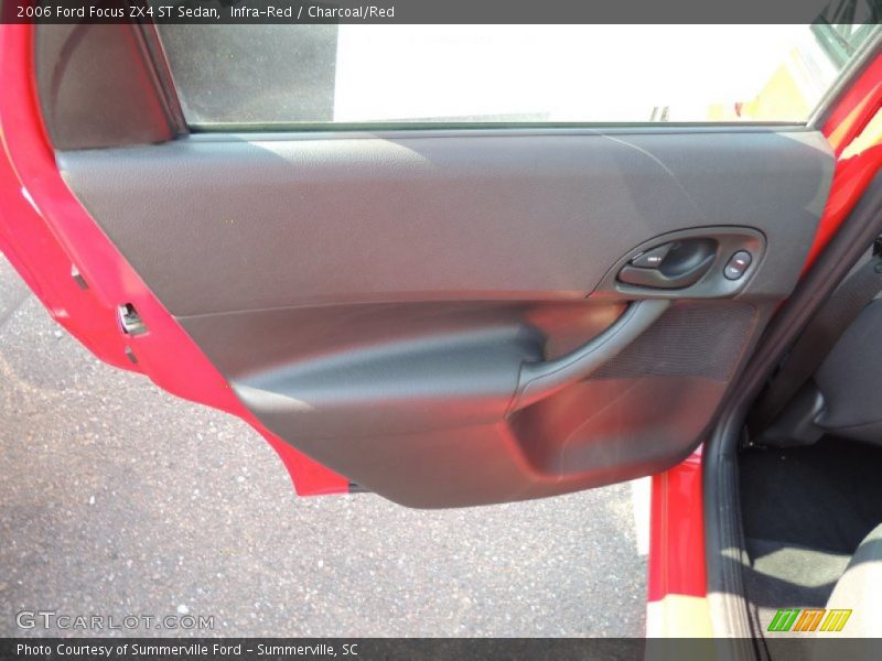 Infra-Red / Charcoal/Red 2006 Ford Focus ZX4 ST Sedan
