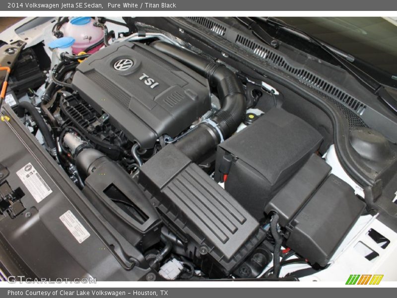 Pure White / Titan Black 2014 Volkswagen Jetta SE Sedan
