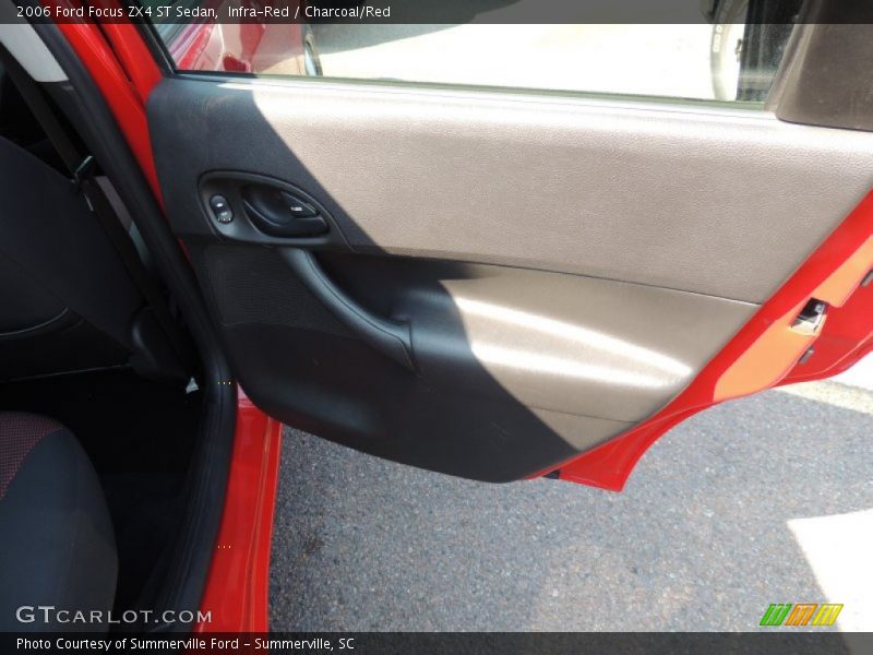 Infra-Red / Charcoal/Red 2006 Ford Focus ZX4 ST Sedan