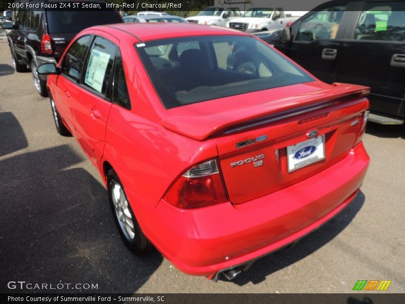 Infra-Red / Charcoal/Red 2006 Ford Focus ZX4 ST Sedan