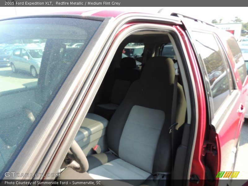 Redfire Metallic / Medium Flint Grey 2005 Ford Expedition XLT