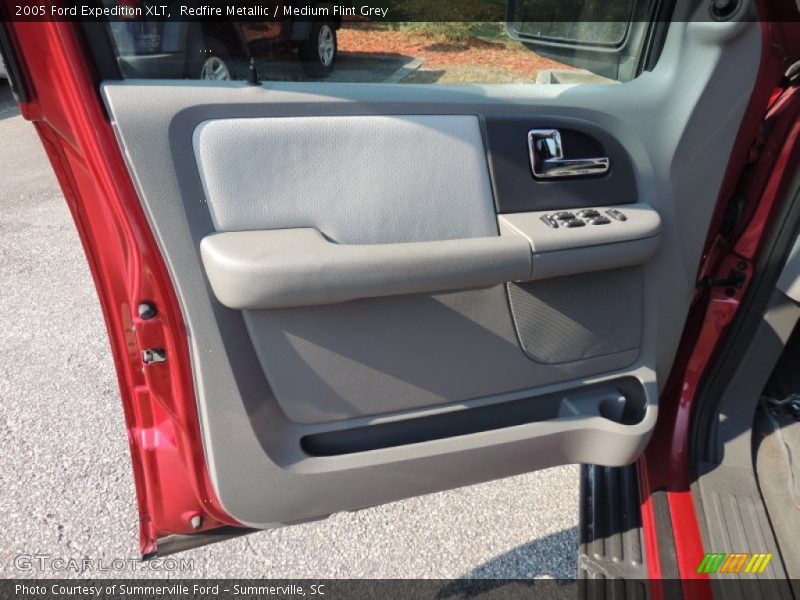 Redfire Metallic / Medium Flint Grey 2005 Ford Expedition XLT