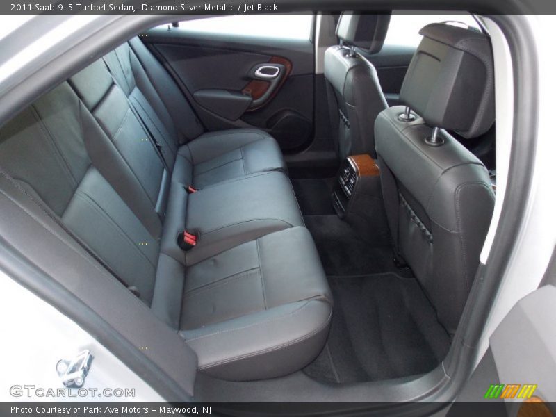 Diamond Silver Metallic / Jet Black 2011 Saab 9-5 Turbo4 Sedan