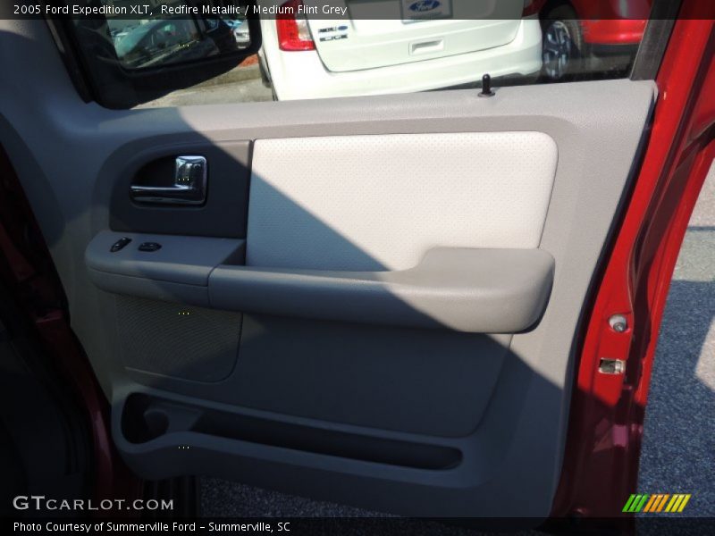 Redfire Metallic / Medium Flint Grey 2005 Ford Expedition XLT