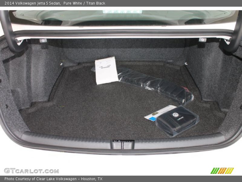 Pure White / Titan Black 2014 Volkswagen Jetta S Sedan
