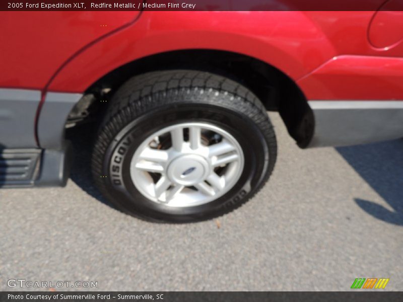 Redfire Metallic / Medium Flint Grey 2005 Ford Expedition XLT