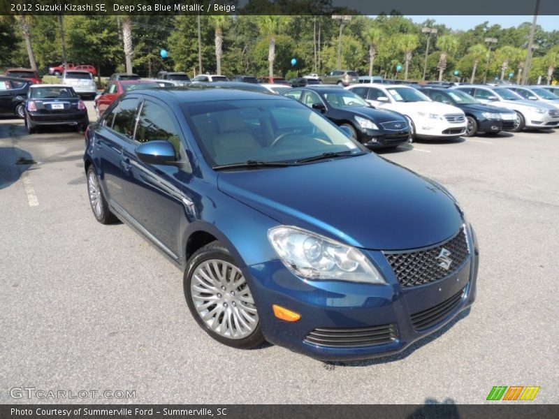 Front 3/4 View of 2012 Kizashi SE
