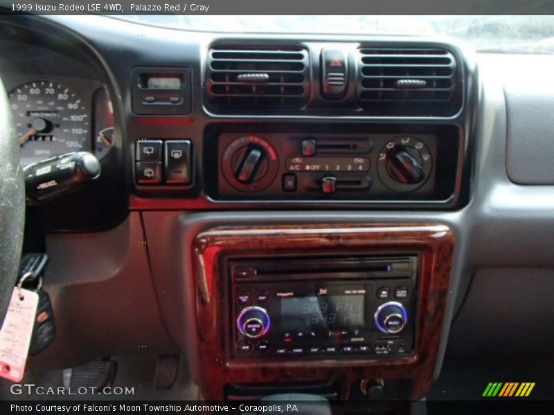Palazzo Red / Gray 1999 Isuzu Rodeo LSE 4WD