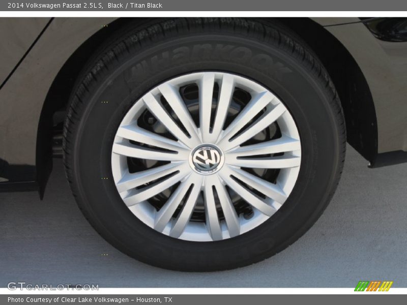 Black / Titan Black 2014 Volkswagen Passat 2.5L S