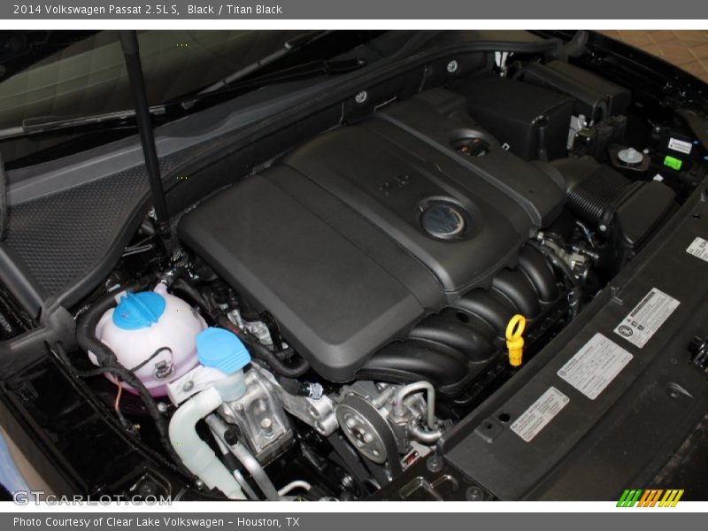 Black / Titan Black 2014 Volkswagen Passat 2.5L S