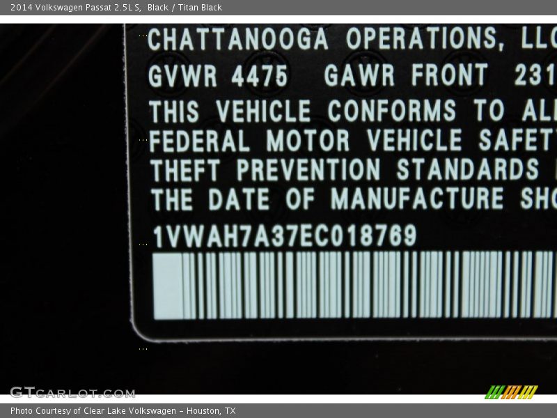 Black / Titan Black 2014 Volkswagen Passat 2.5L S