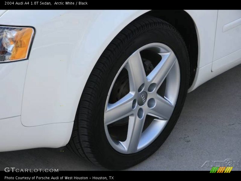 Arctic White / Black 2004 Audi A4 1.8T Sedan