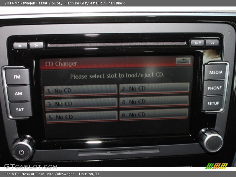 Platinum Gray Metallic / Titan Black 2014 Volkswagen Passat 2.5L SE