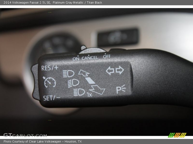 Controls of 2014 Passat 2.5L SE