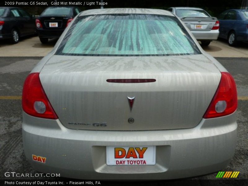 Gold Mist Metallic / Light Taupe 2009 Pontiac G6 Sedan