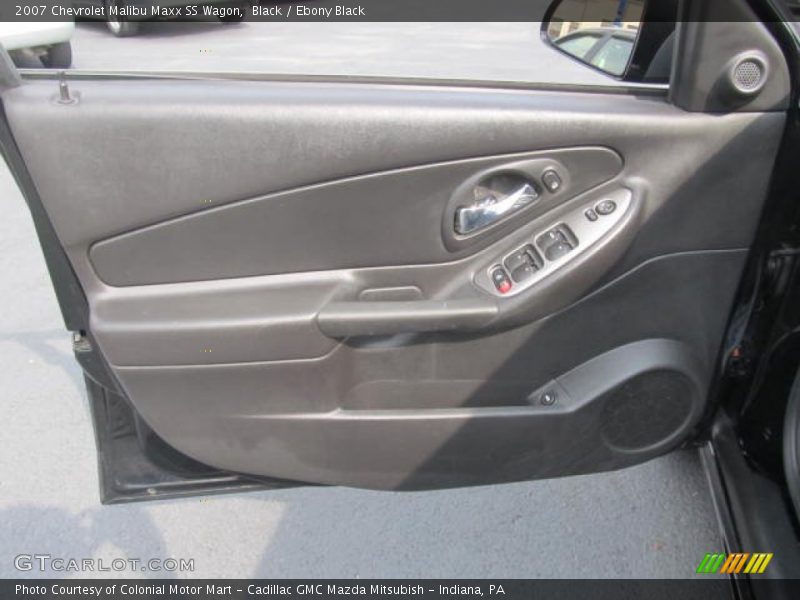 Door Panel of 2007 Malibu Maxx SS Wagon