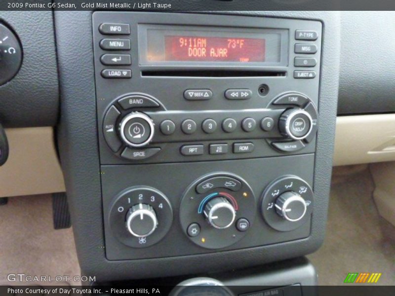 Gold Mist Metallic / Light Taupe 2009 Pontiac G6 Sedan