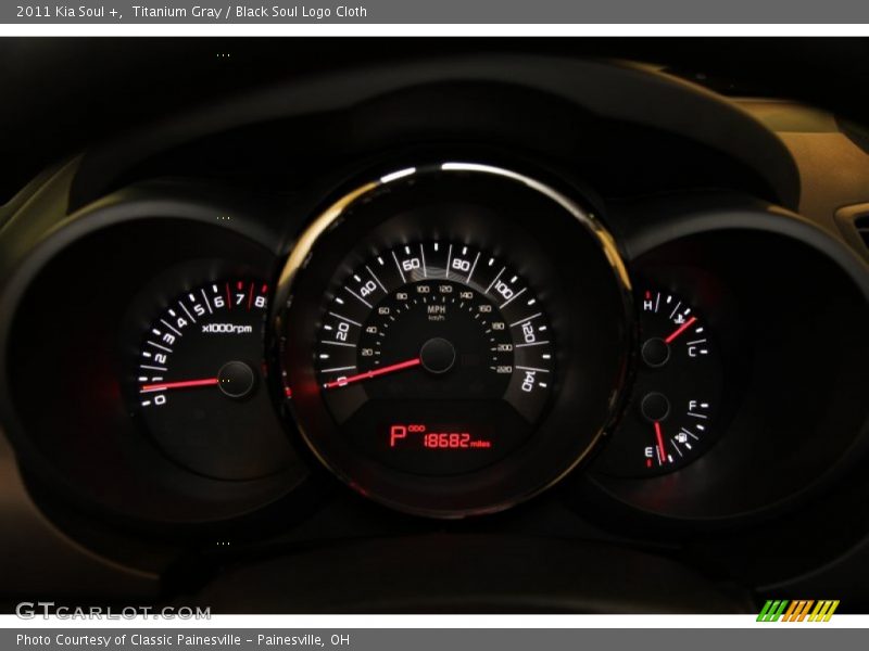 Titanium Gray / Black Soul Logo Cloth 2011 Kia Soul +