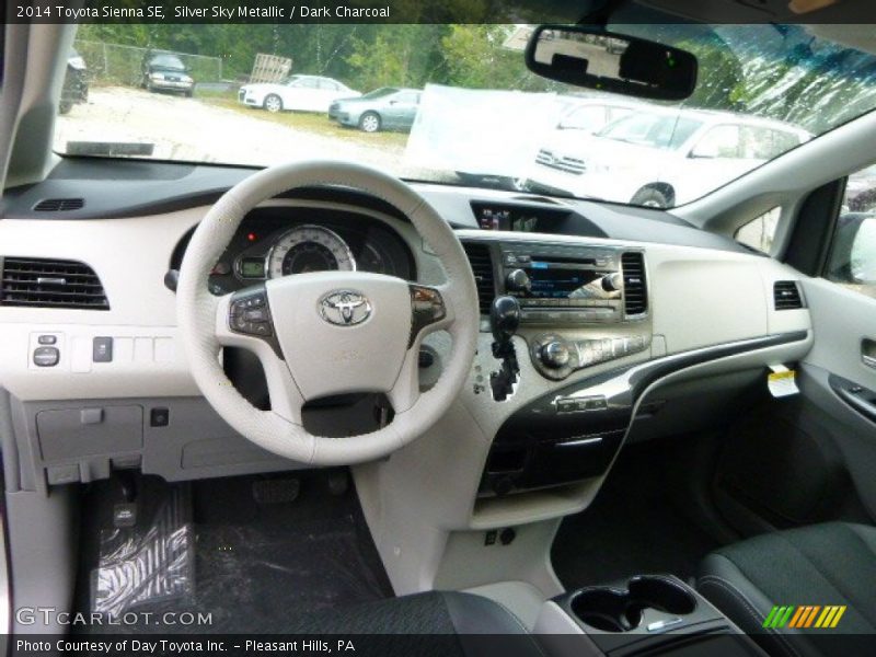 Dashboard of 2014 Sienna SE