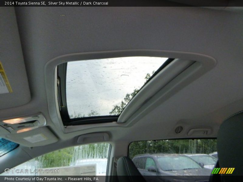 Silver Sky Metallic / Dark Charcoal 2014 Toyota Sienna SE