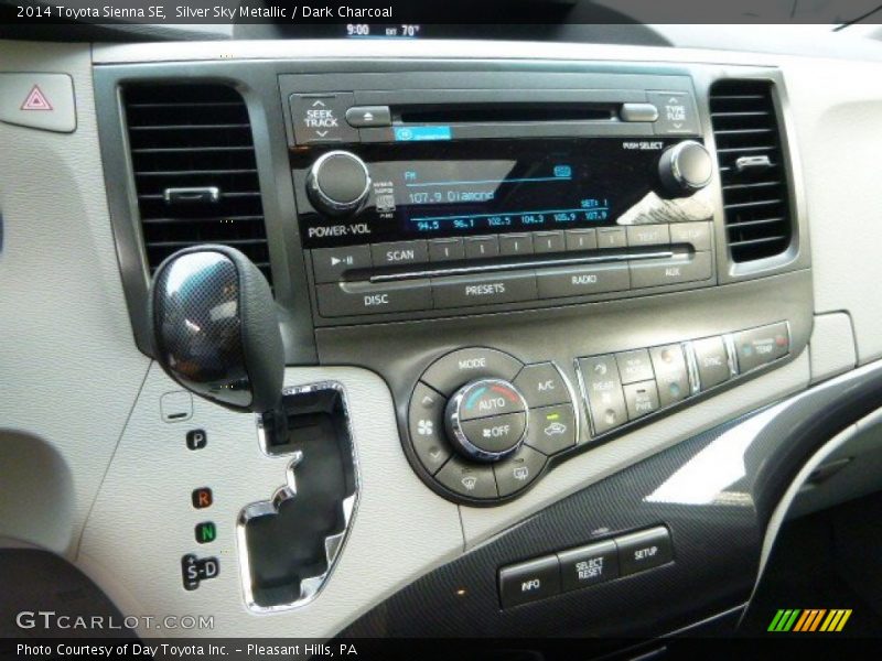 Audio System of 2014 Sienna SE