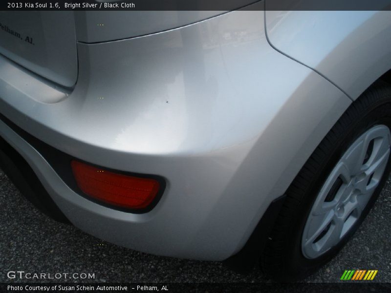 Bright Silver / Black Cloth 2013 Kia Soul 1.6