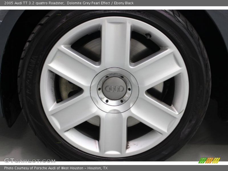 Dolomite Grey Pearl Effect / Ebony Black 2005 Audi TT 3.2 quattro Roadster