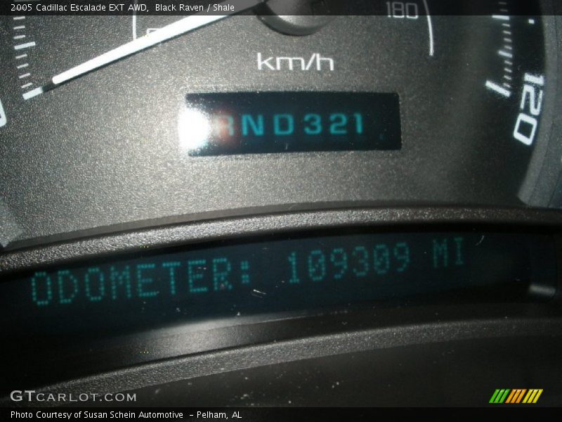 Black Raven / Shale 2005 Cadillac Escalade EXT AWD