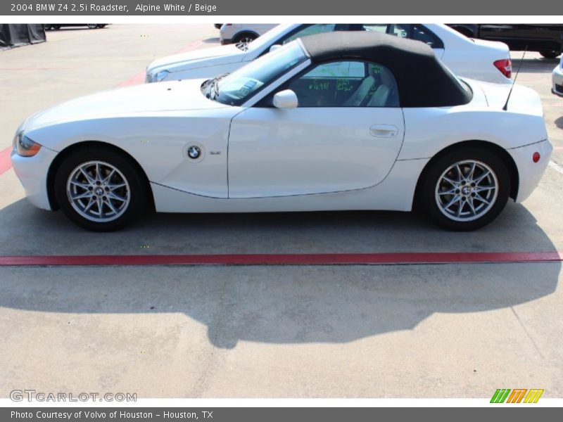 Alpine White / Beige 2004 BMW Z4 2.5i Roadster