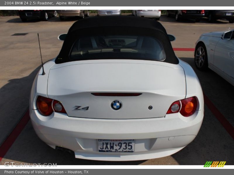 Alpine White / Beige 2004 BMW Z4 2.5i Roadster