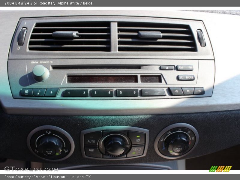 Alpine White / Beige 2004 BMW Z4 2.5i Roadster