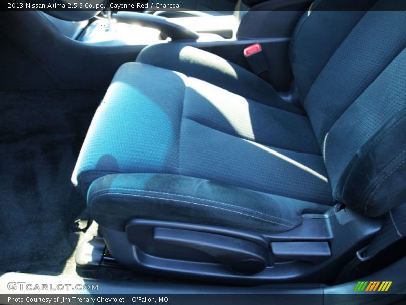 Cayenne Red / Charcoal 2013 Nissan Altima 2.5 S Coupe