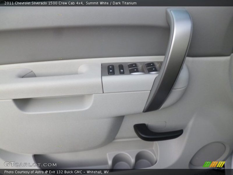 Summit White / Dark Titanium 2011 Chevrolet Silverado 1500 Crew Cab 4x4